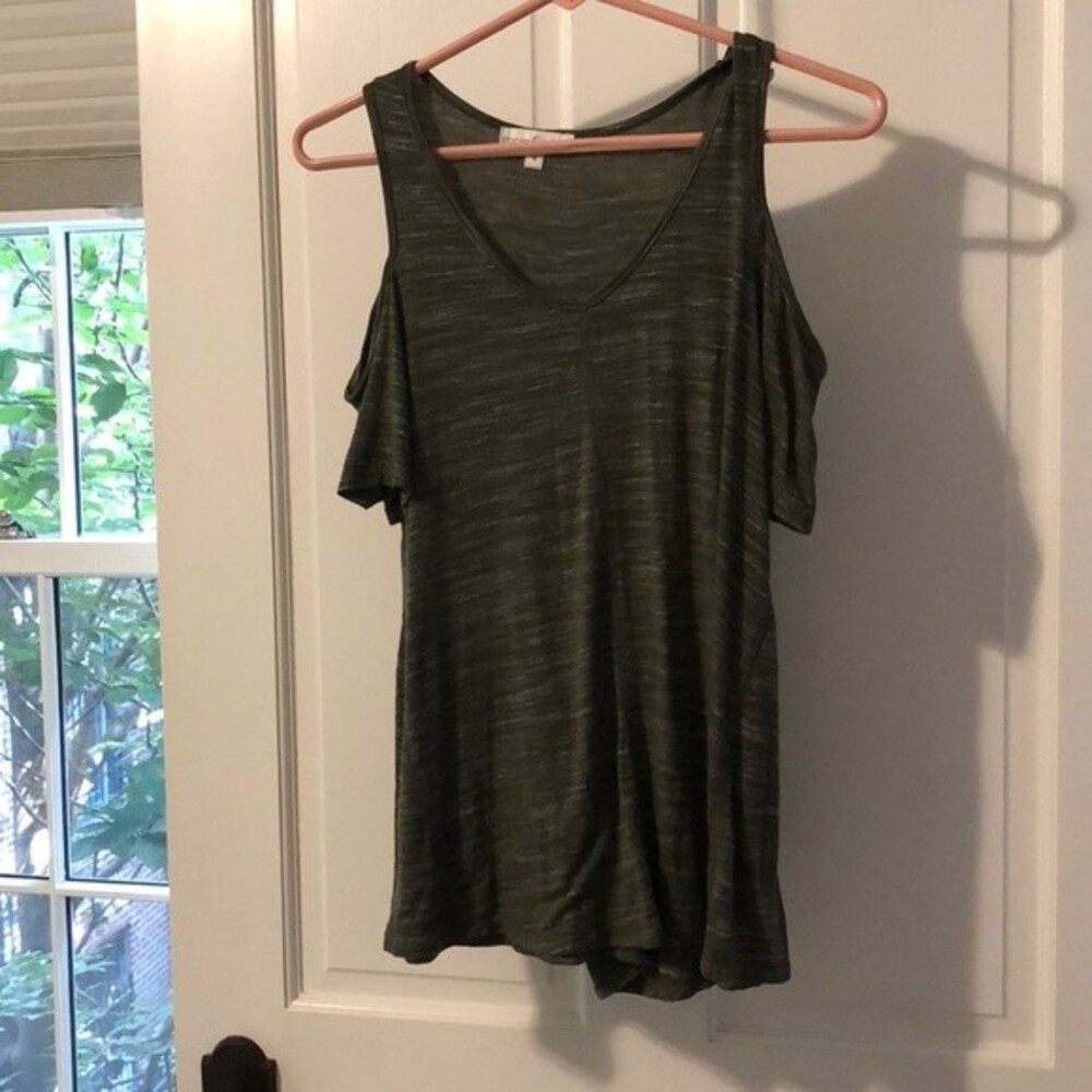 MoA MoA Green Top with Shoulder Cut Outs Size Medium